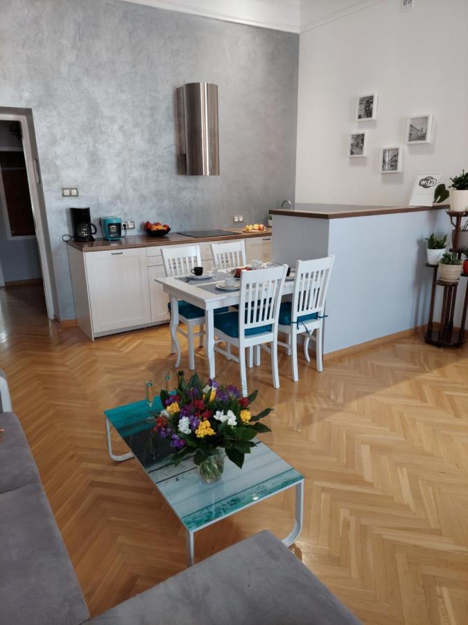 Novo Mundo Lägenhet Warszawa Exteriör bild